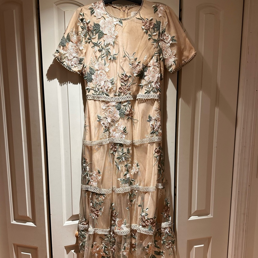 Bohme Floral beige midi dress